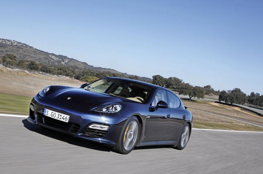  Porsche Panamera GTS 2013 года  (фото 48 из 52)